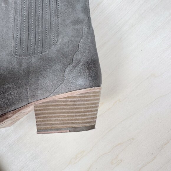 Free People Gray Taupe Frontier‎ Western Boot Women's size 7.5/ 38 EU Suede - Picture 5 of 10